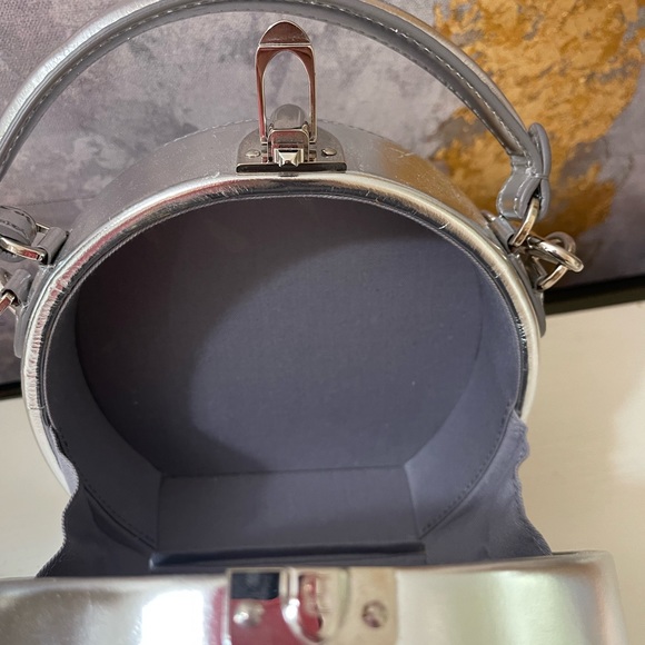 Area X Bertoni 1949 vintage silver handbag - Picture 6 of 9